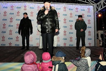 Новогодние поздравления от депутатов